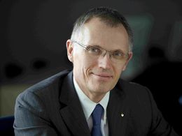 Carlos Tavares bientôt à la tête d'Aston Martin ?
