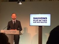 Bottes et airbag bientôt obligatoires en deux-roues?