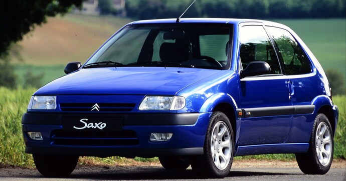 De manière étrange, Citroën célèbre les 30 ans de sa Saxo VTS
