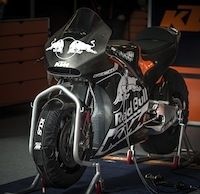 KTM: lancement réussi pour la RC16 MotoGP