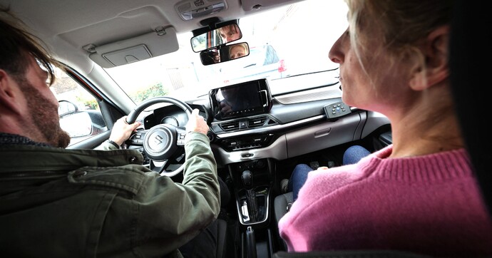 L’apprentissage de la conduite dès 14 ans, une proposition clivante face au défi de sécurité routière