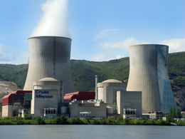 Les vertus de la voiture électrique irradiées par le nucléaire