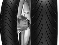 Metzeler Roadtec™ 01: un pneu pour toutes les situations?