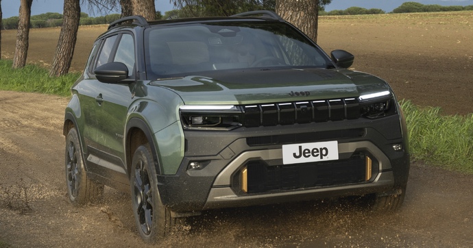 Le nouveau Jeep Avenger restylé n’améliore quasiment rien et on connaît son prix