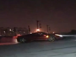 Quand la com' dérape : Ferrari China fait des donuts sur la Grande Muraille