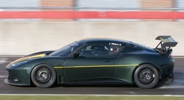 Jarno Trulli s'investit dans le développement de la Lotus Evora Cup