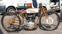 Motos des origines à 1930.