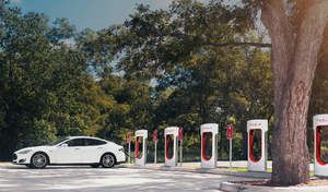 Tesla : le patron veut agir contre ceux qui abusent des Superchargers