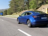 Tesla Model 3: peut-on traverser la France d'une traite sur autoroute? (reportage vidéo)