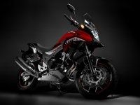 En direct du salon de Milan 2015 : Honda CB 500X