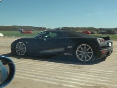 Réveil auto : Koenigsegg CCR Evolution vs Corvette ZR1, la leçon n°2