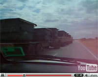 Vidéo: une file d'un camion...