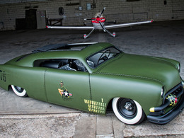 Ford Shoebox de TJ Lavin, comme un avion sans ailes