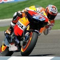 Moto GP - Casey Stoner: "La course a été dure et j'ai eu de la chance de boucler le premier tour."