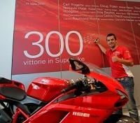 Superbike - Ducati: La 1198 et Carlos Checa sauvent l'honneur des rouges