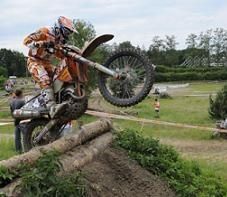 Mondial d'enduro en Pologne : Antoine Méo se maintient en tête