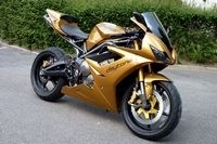 Prépa/tuning : Une Daytona Carbone and Gold