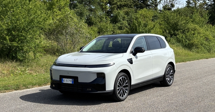 Leapmotor B10 New e-Hybrid : le SUV électrique qui cache un moteur thermique pour 29 900 €