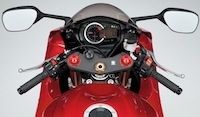 25 Suzuki GSX-R750 SE pour la France