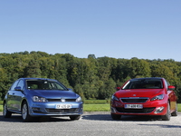 Comparatif vidéo - Peugeot 308 vs Volkswagen Golf : calife à la place du calife ?