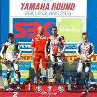 Superbike - Phillip Island M.2: Bayliss par K.O