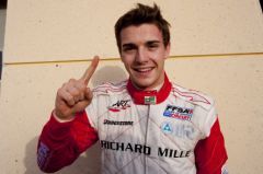 GP2 Asia-Bahreïn: Jules Bianchi signe la pole