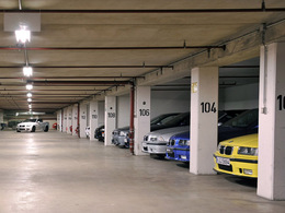 Visite dans le garage secret de BMW Motorsport...
