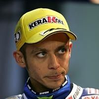 Moto GP - Qatar D.2: Stoner et Lorenzo toujours. Rossi arrive