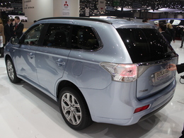 Le Mitsubishi Outlander PHEV débarque le mois prochain en France