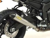 Arrow s'attaque à la Yamaha FZ8/Fazer8... elle a du pot !!