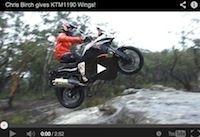 Vidéo: Chris Birch au guidon d'une KTM 1190 Adventure R
