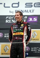 F2: Julien Jousse, 1er Français engagé!