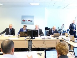 Le groupe Renault présente ses résultats commerciaux du troisème trimestre 2013