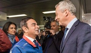 Renault : Carlos Ghosn reste PDG et accepte une baisse de salaire de 30 %