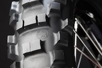 Des Metzeler MCE6 Days Extreme pour la nouvelle Yamaha WR450F