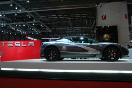 Genève 2010 live : Tesla Roadster Tag Heuer, la montre électrique