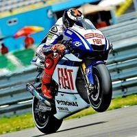 Moto GP - Pays Bas D.1: Lorenzo mène mais Stoner veille