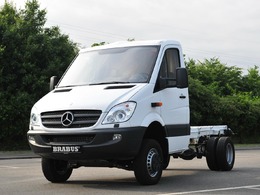 Une super ambulance Brabus à moteur V8