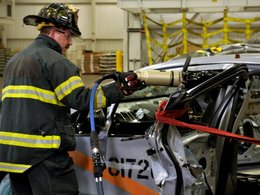 Chevrolet Volt électrique : les pompiers briefés en cas d'interventions