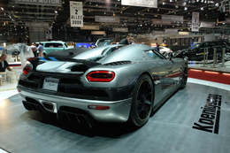 Genève 2010 live : Koenigsegg Agera ... lléluia