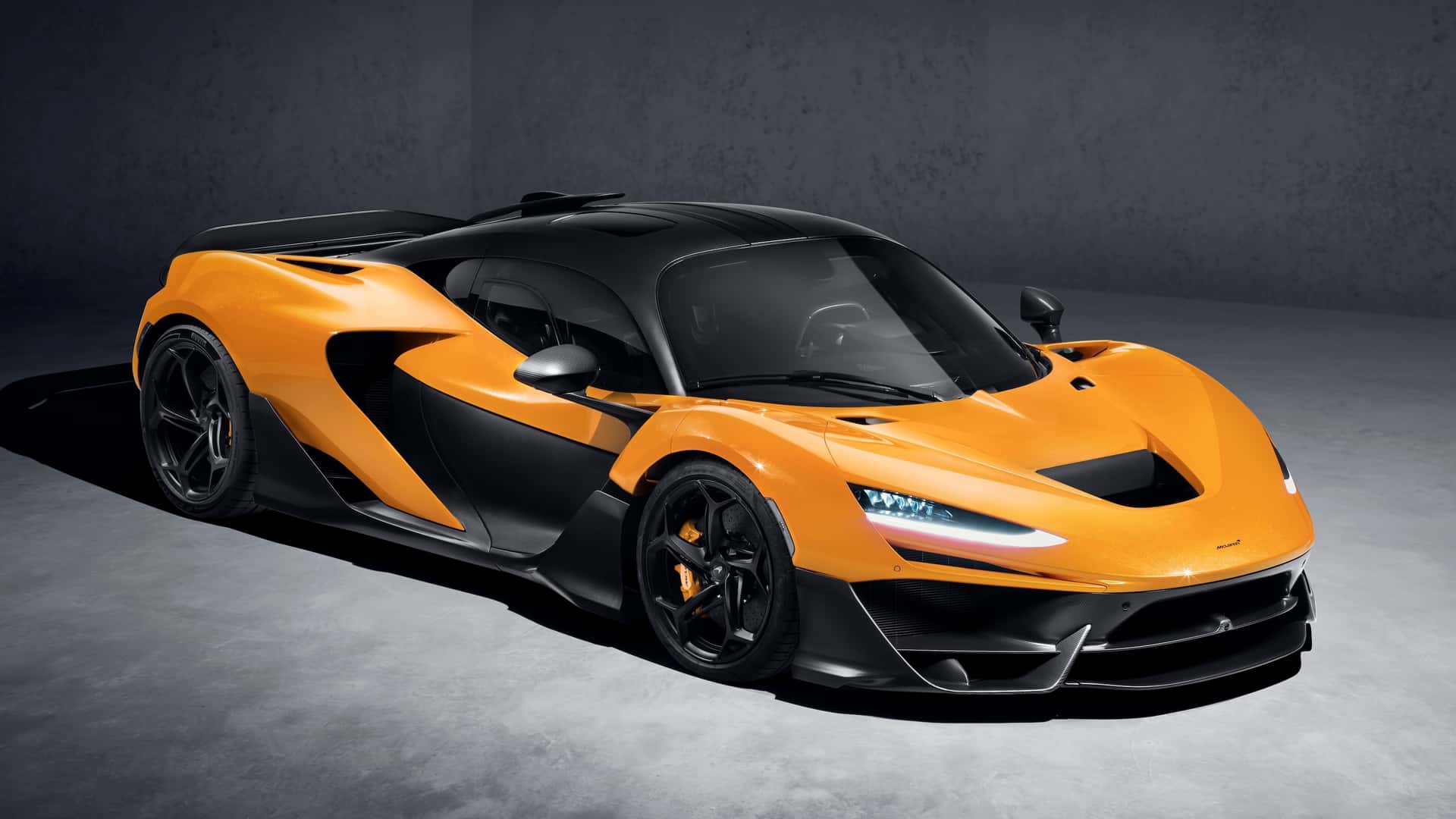 La McLaren W1 est prête pour la guerre contre Ferrari