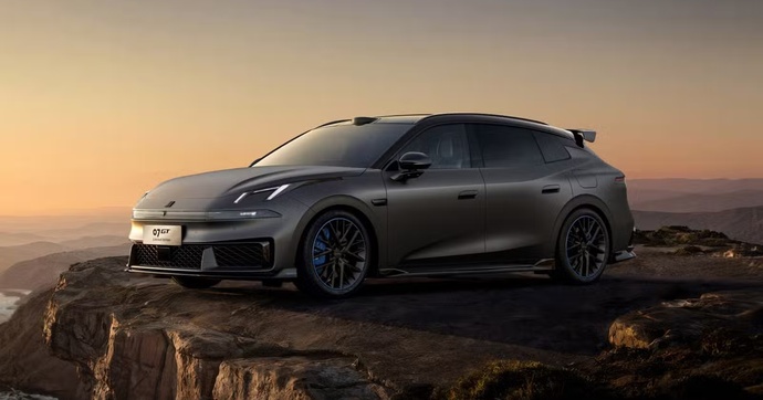 La nouvelle Lynk & Co 07 GT hybride rechargeable complique encore les choses chez le géant chinois Geely