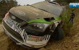 Vidéo : Ken Block devait tout casser en WRC. Au Mexique il a commencé par casser sa voiture.