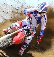 Dafy-Moto distribue désormais les équipements JT-Racing