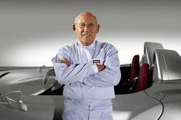 Stirling Moss sérieusement blessé dans un accident domestique