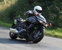 Clin d'oeil: l'Ultimate Rally Day en Honda DN-01... c'est possible?!?