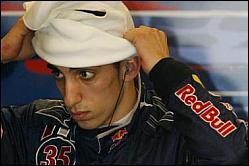 F1 Toro Rosso : Buemi s'officialise tout seul et réclame Jenson Button