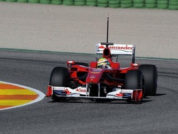 Ferrari veut des essais pour les pneus