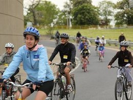 13 000 cyclistes sur l'autoroute de Toronto