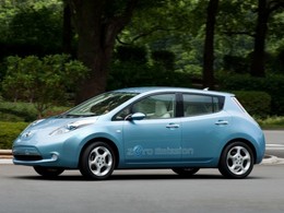 Nissan LEAF : déjà 6 000 réservations au Japon !